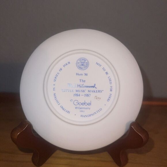 M.J. Hummel Little Music‎ Makers 1985 Miniature plate “Serenade" Hum. 741 - Picture 2 of 2